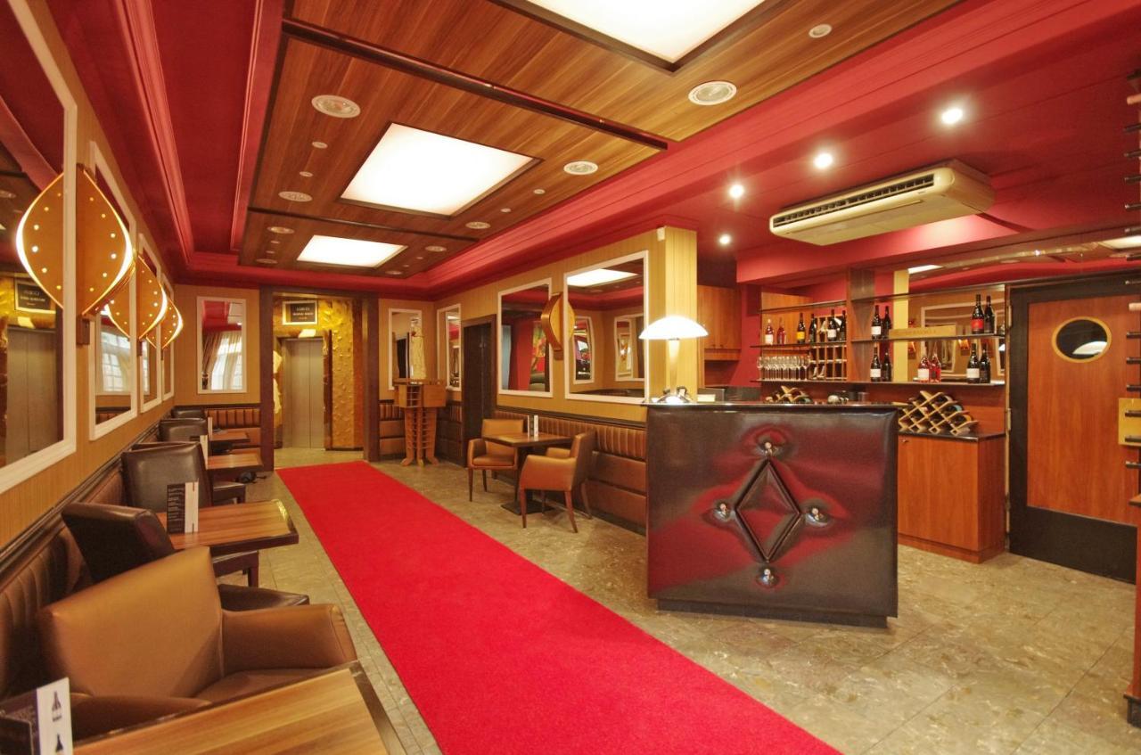 Hotel Corvin Gyula Eksteriør billede