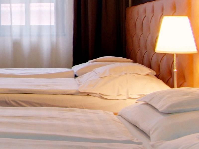 Hotel Corvin Gyula Eksteriør billede